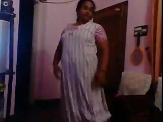 नम के साथ किशोरी सुनहरे बालों नई सेक्सी वीडियो वाली