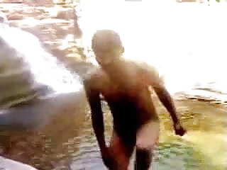 वह जानता है कैसे करने के लिए प्राप्त एक सेक्सी वीडियो भेजो भाड़ में जाओ